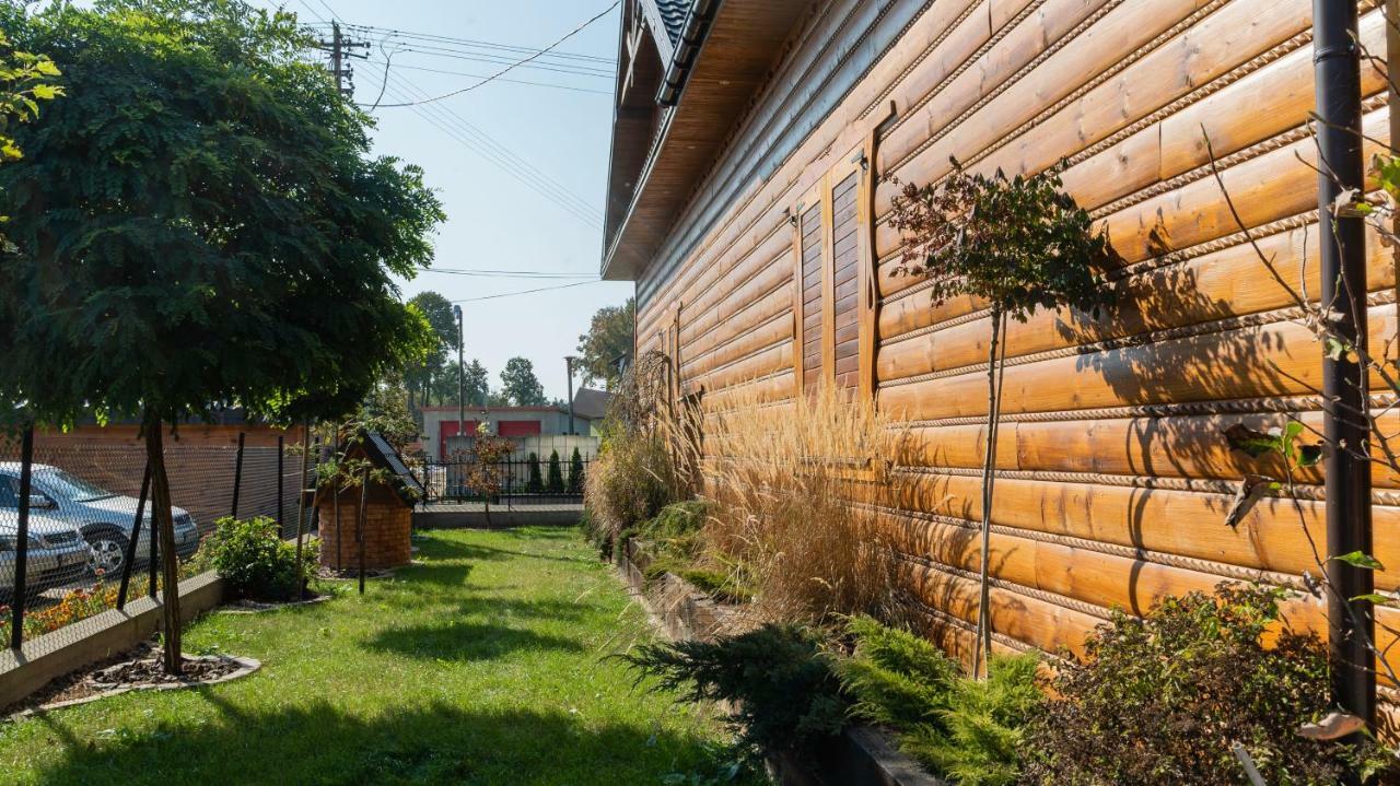 Pokoje Goscinne Nad Wkra Joniec Exterior foto